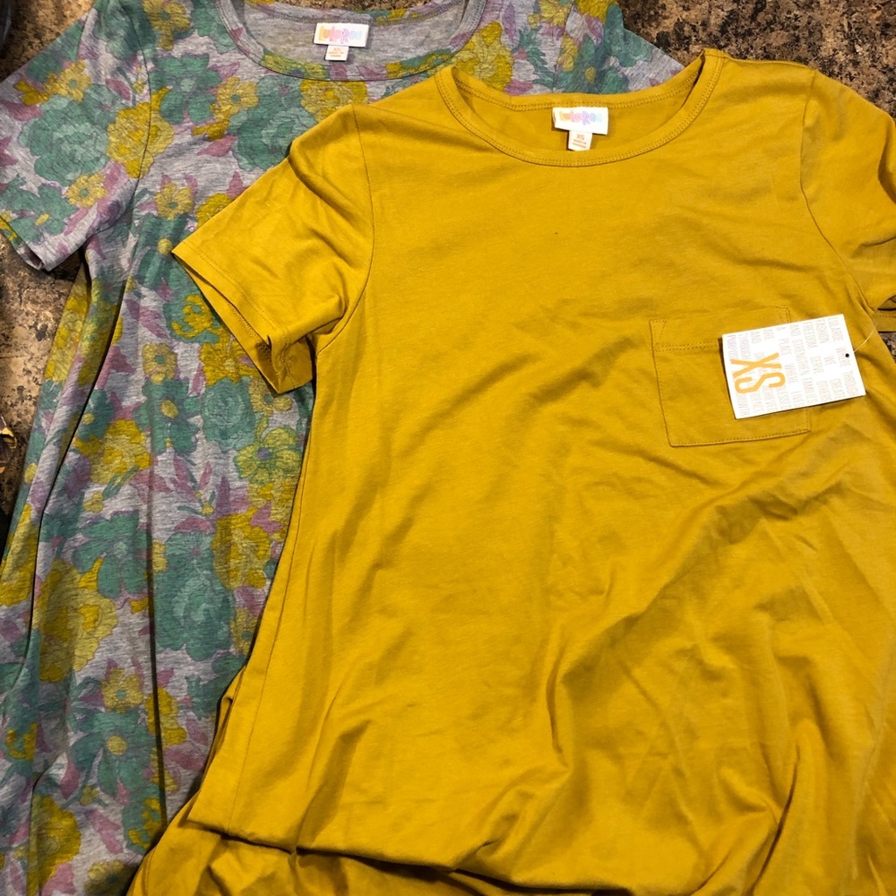2 - XS Carly’s